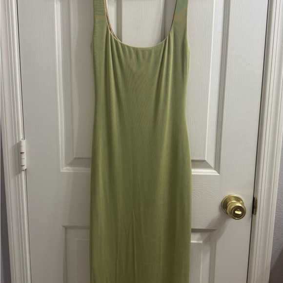 NWT Mirror Palais Supermodel Dress in Pistachio - Size Medium - Picture 10 of 14